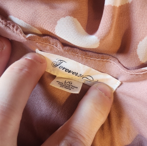 Beautiful silky sleeveless dress JUNIORS large, not kids - Picture 2 of 2